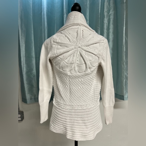 Lilly Pulitzer white crochet cardigan - Picture 2 of 3